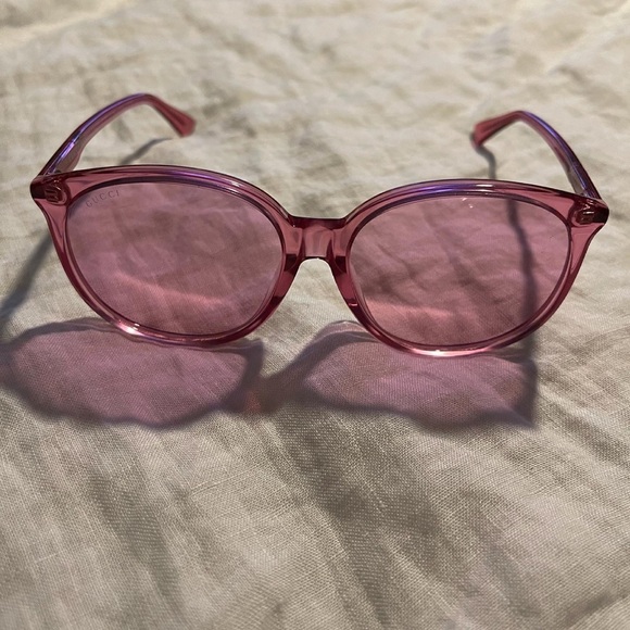 NWOT never worn pink oversized Gucci glasses - Picture 4 of 9